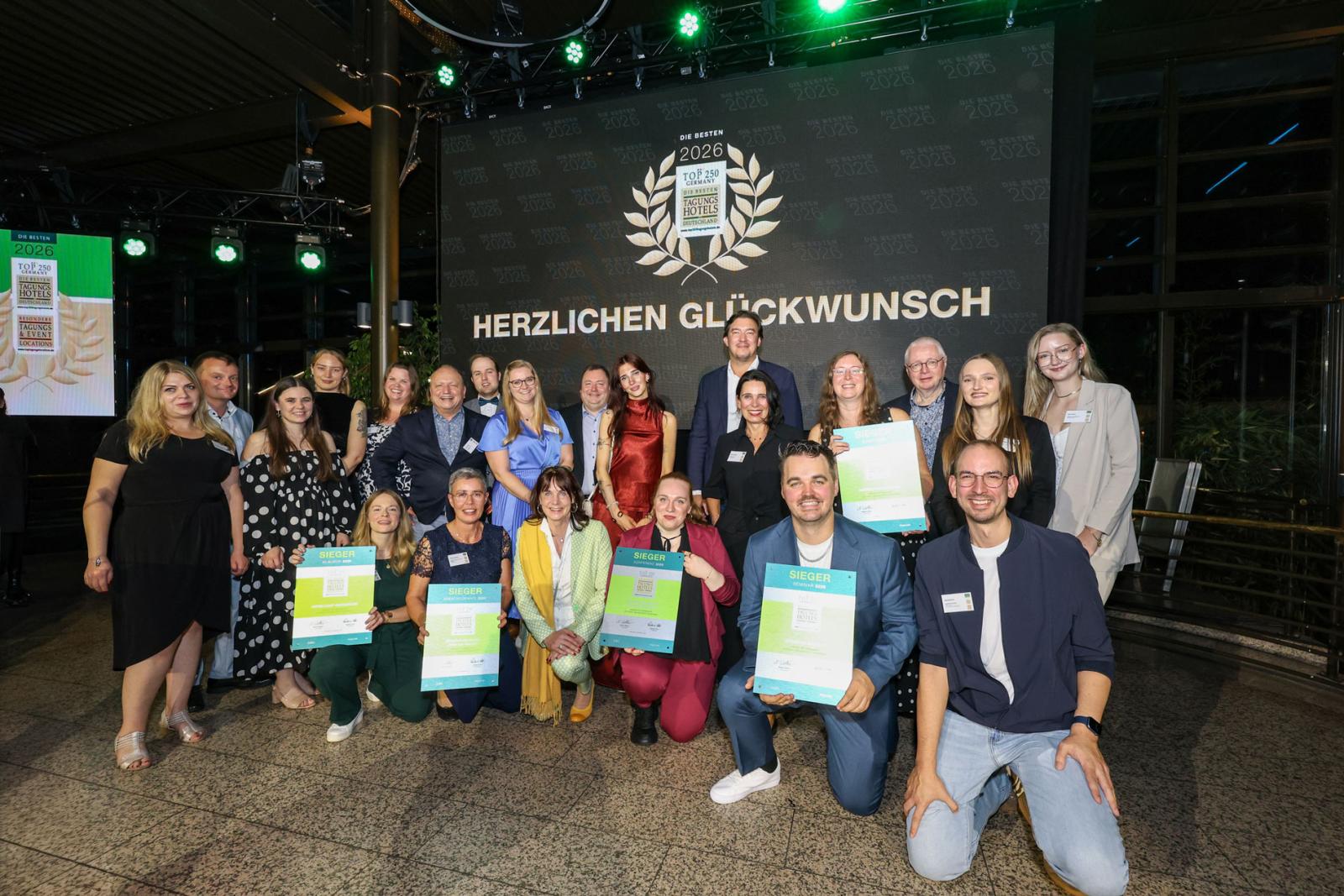 Link zu Bilder der Preisverleihungsgala Top250tagungshotels im Hotel Freizeit In