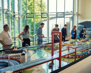 Abb. Teamgeist neu entfachen 