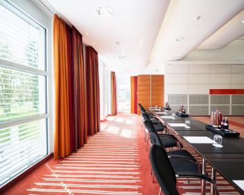 Abb. Grüner geht nicht! Keine Stunde westlich von München.