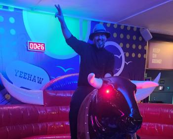 Abb. Face Off: Teambuilding mit Action &amp; Genuss 