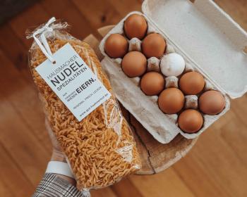 Abb. Ein bisschen Hotel Gut Hühnerhof für Zuhause