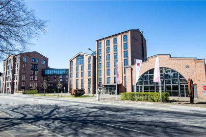 Abb. Altes Stahlwerk
Business &amp; Lifestyle Hotel