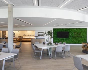 Abb. Kulinarischer Neustart: Küche &amp; Restaurant modernisiert