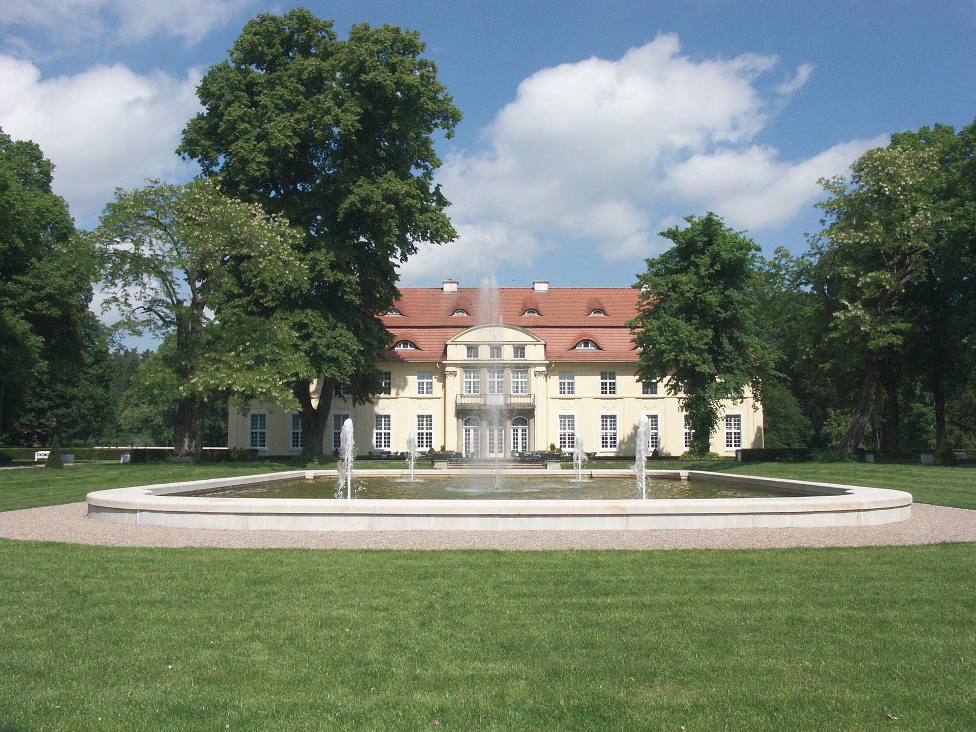 Abb. Schloss Hasenwinkel
Tagungshotel der Wirtschaft