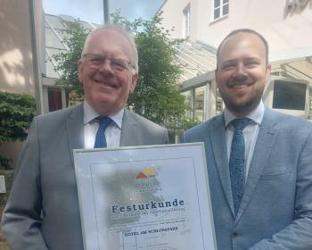 Abb. Unternehmensübergabe gelungen